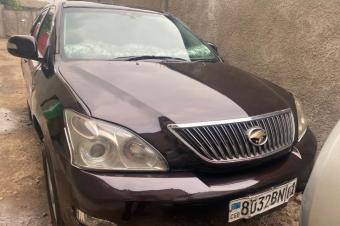 TOYOTA HARRIER A VENDRE